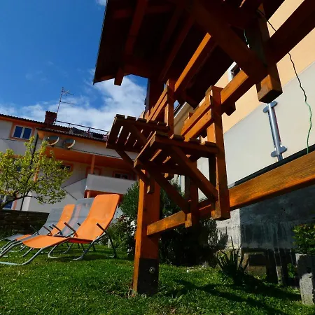 Apartment & Olive Oil Valuma Koper Exterior photo