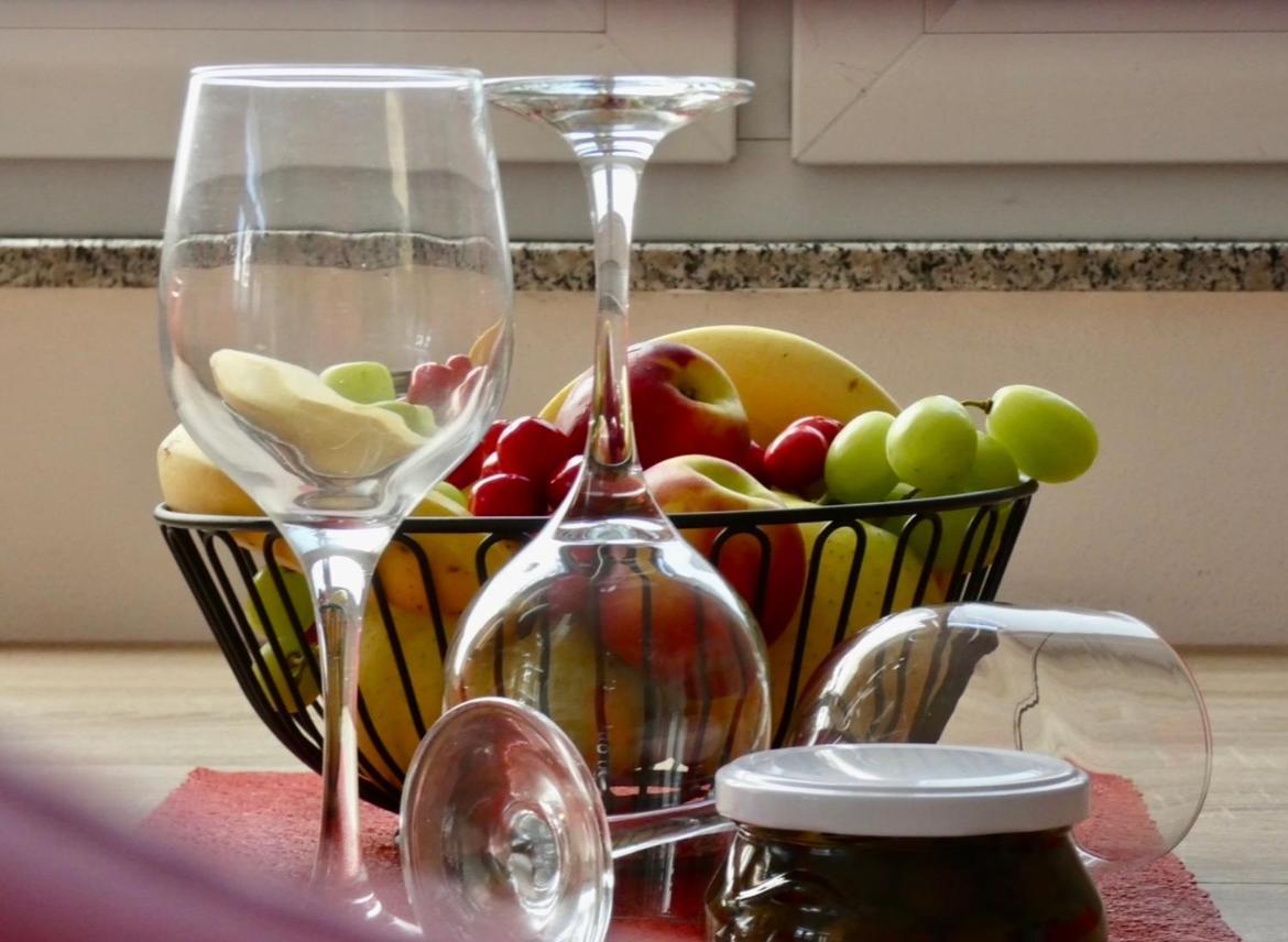 & Olive Oil Valuma Apartment